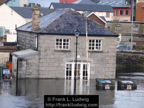 Carrick-On-Shannon - The 2009 Flood 